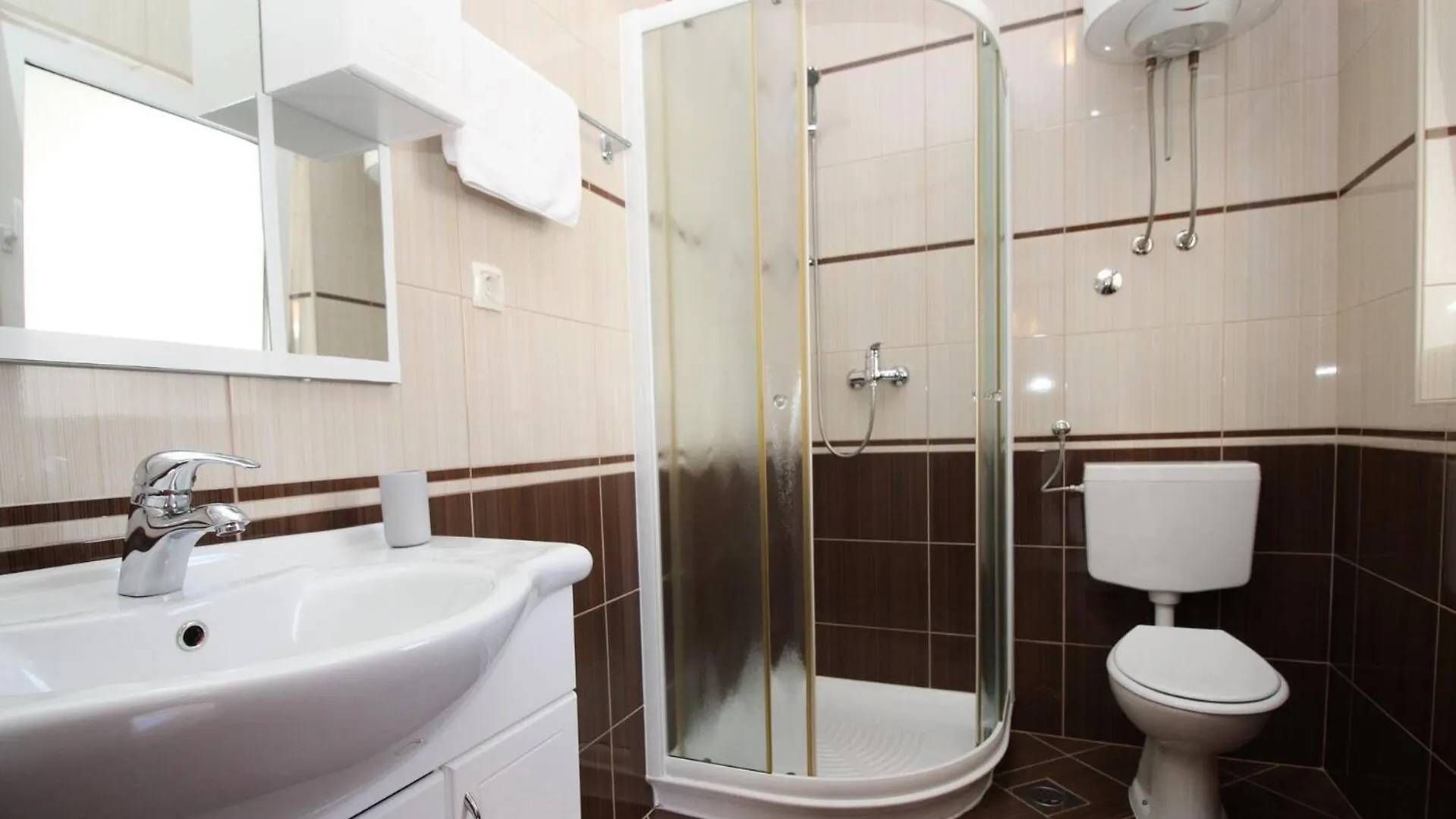 Apartments Zarok Beach Holiday Baska  0*, Baska (Krk) Croatia