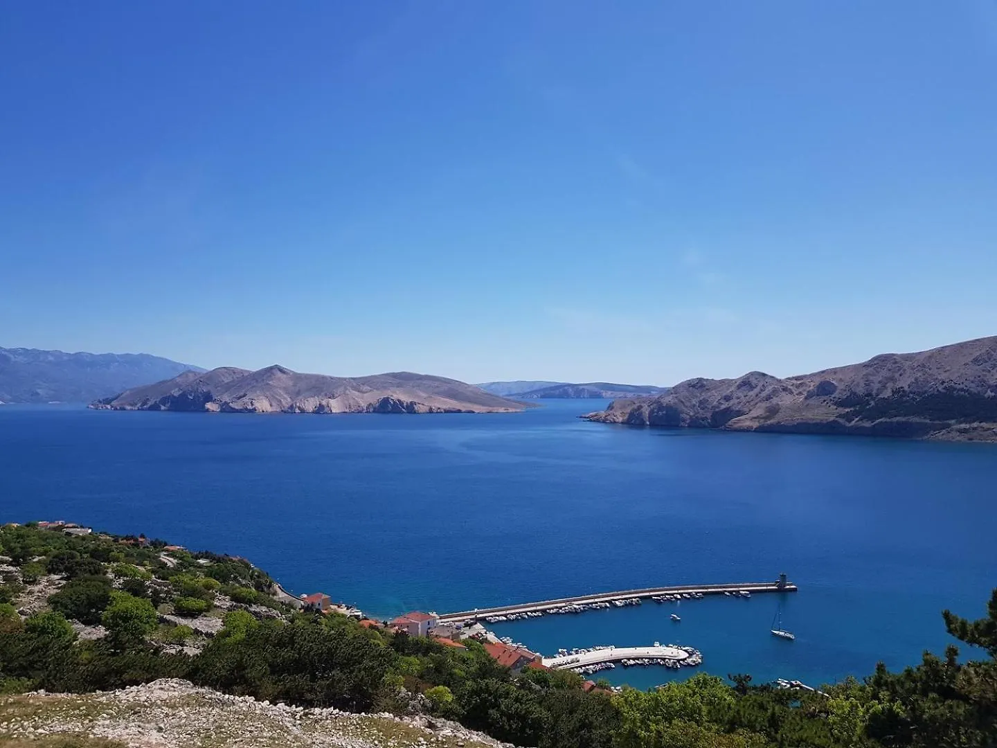 Guest house Apartments Zarok Beach Holiday Baska  Croatia